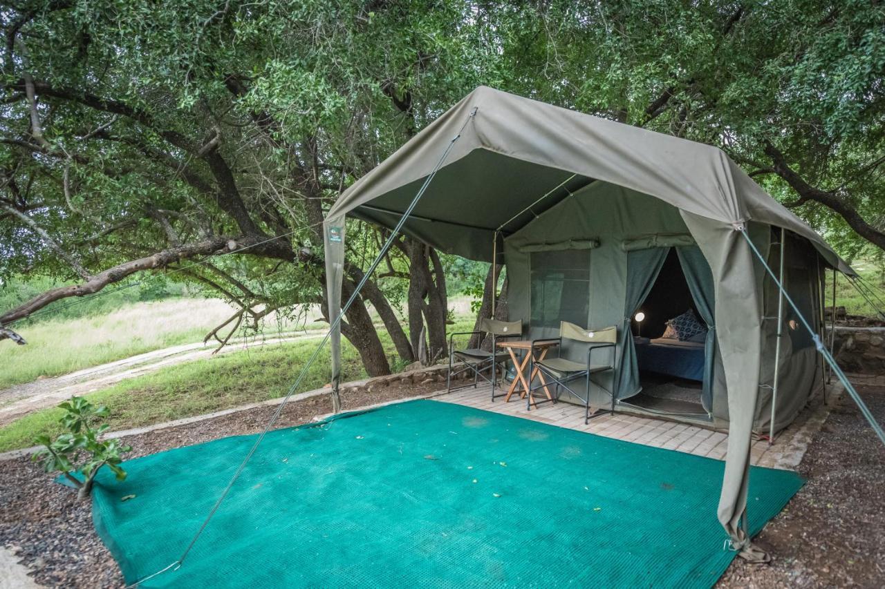 Maninghi Lodge Balule Game Reserve Exterior photo