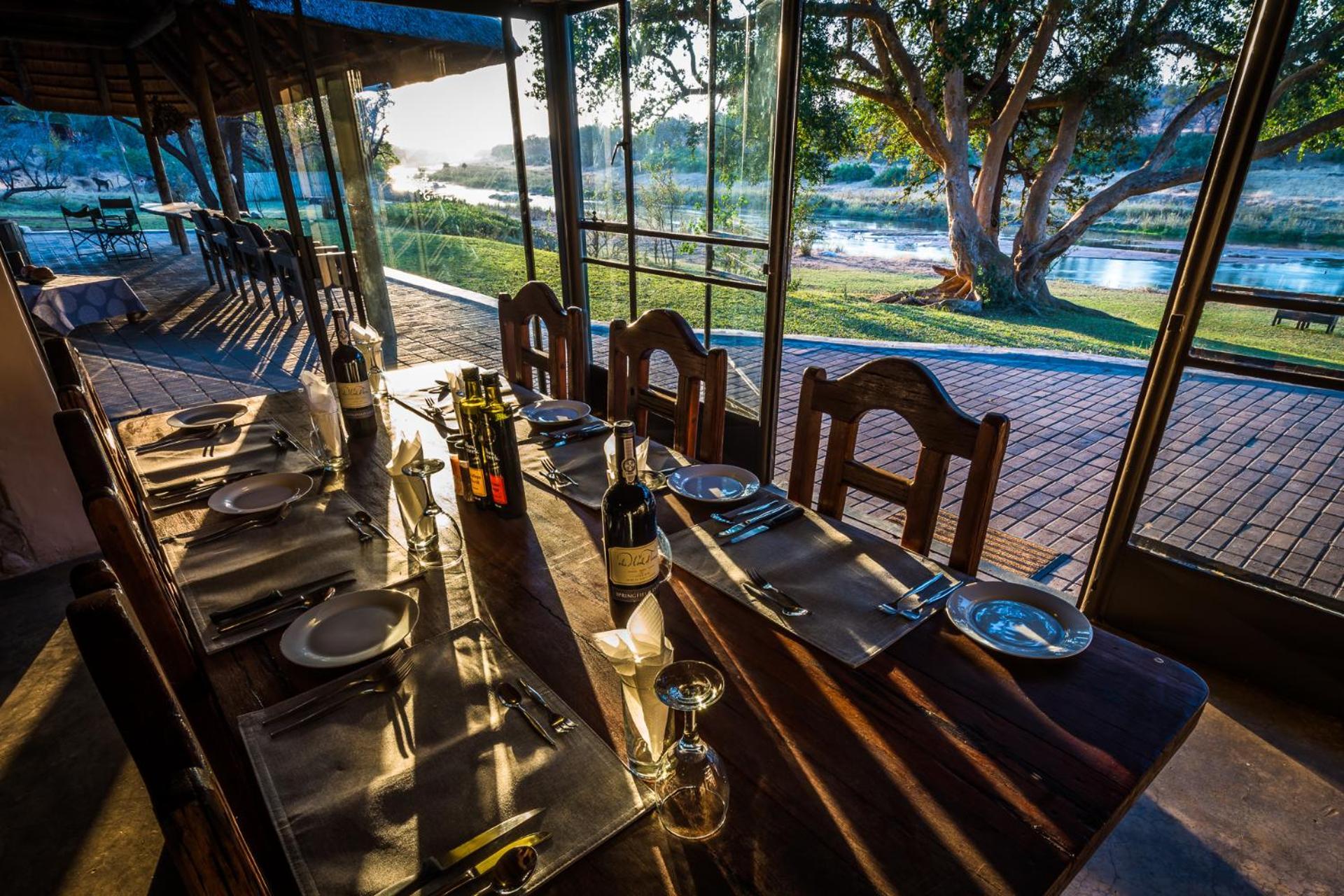 Maninghi Lodge Balule Game Reserve Exterior photo